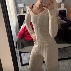 No Boundaries Cable Knit Set white